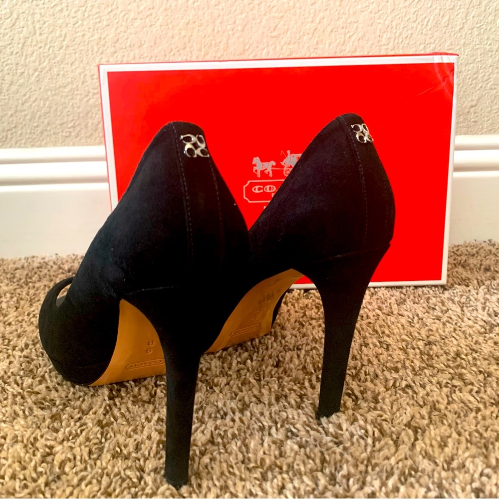 COACH open toe heels, color black, size 9! You will rock!! - Picture 3 of 6